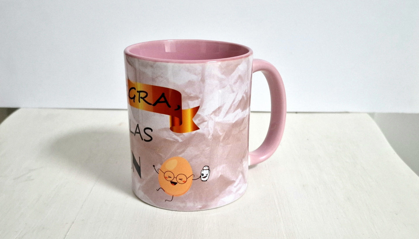 TAZA CON FRASE SUEGRA MOLAS UN HUEVO